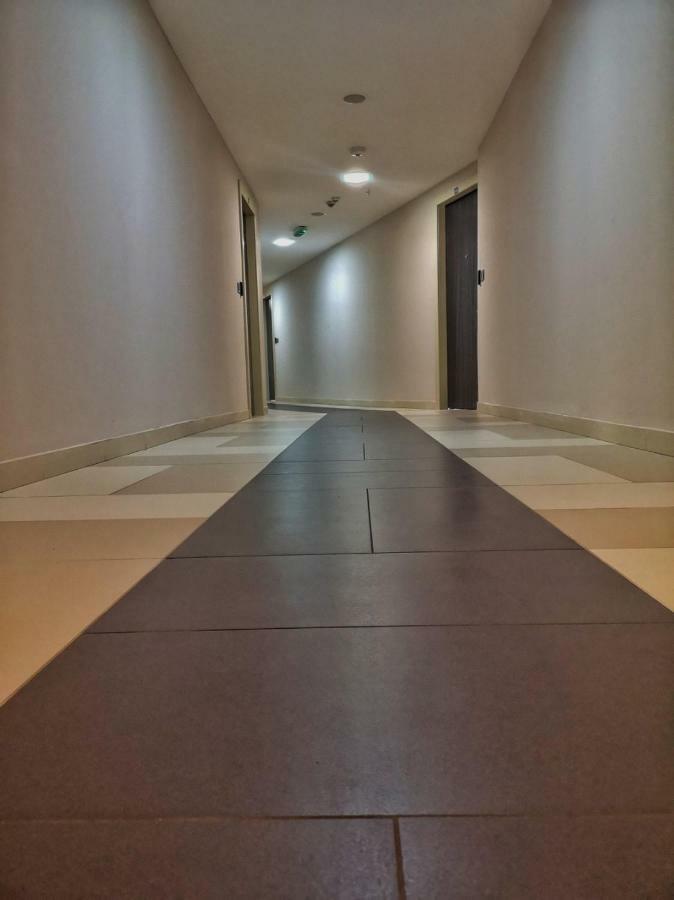 בודווה Revenu Apartments מראה חיצוני תמונה